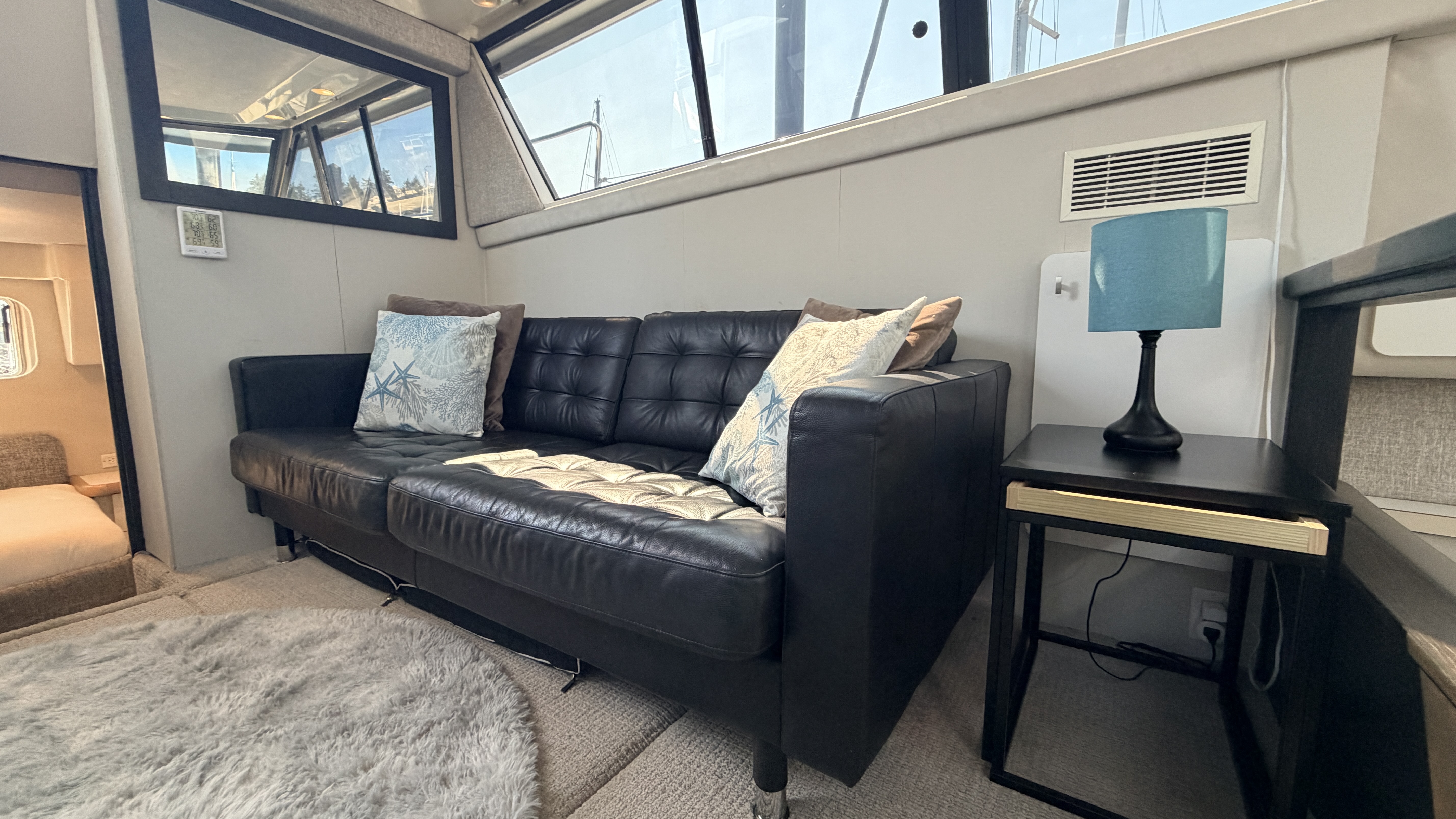 Salon couch and table aboard Double Dutch
